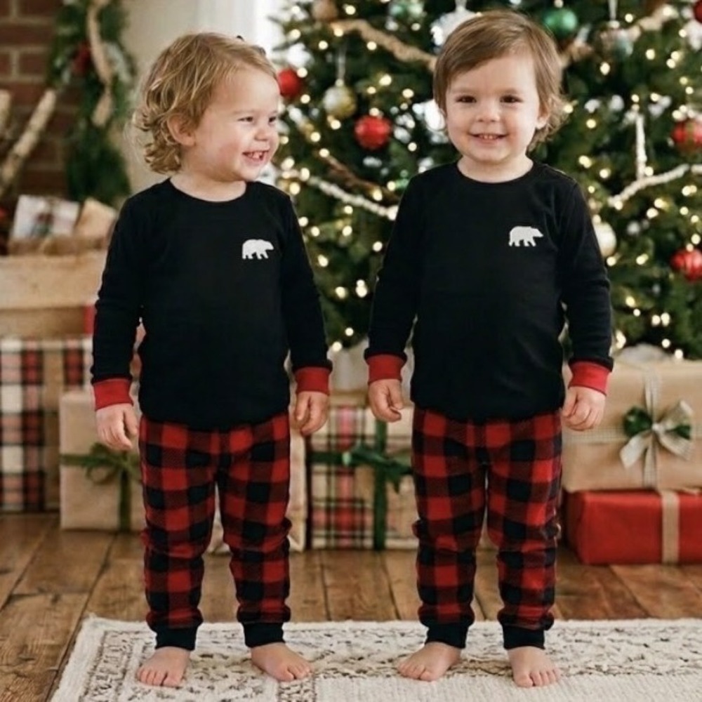 Dearfoams "Lil Bear" Buffalo Plaid Fleece Pajama Set - Size 18 Months NWT